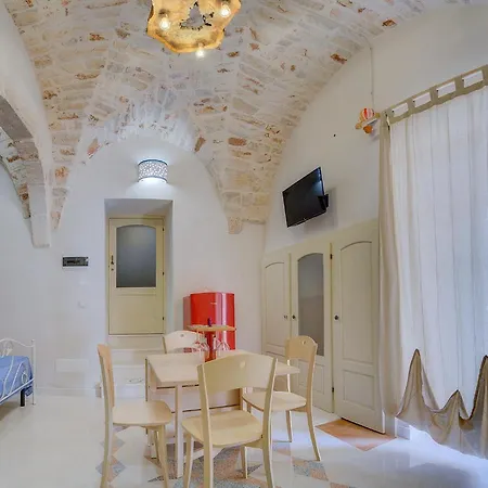 Nyaraló D House *